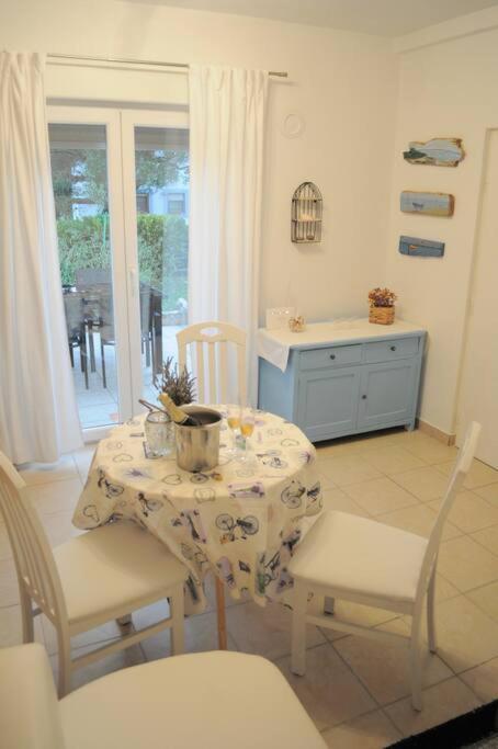 Little House Kucica Villa Banjol Exterior photo